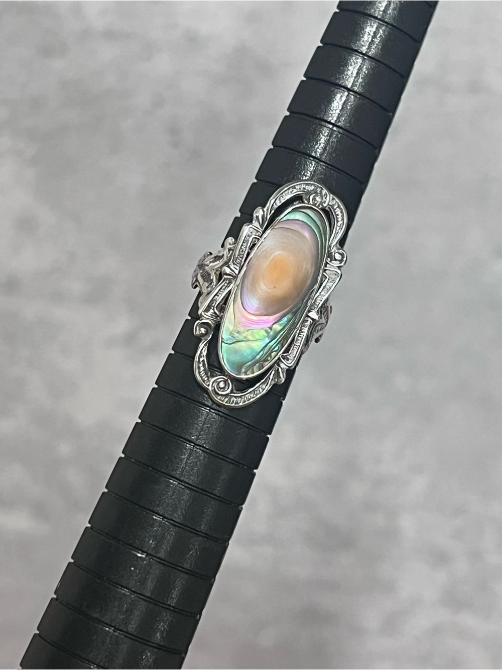 Vintage art deco oval abalone blister pearl ornate filigree ring sz 5.5 - Picture 5 of 6
